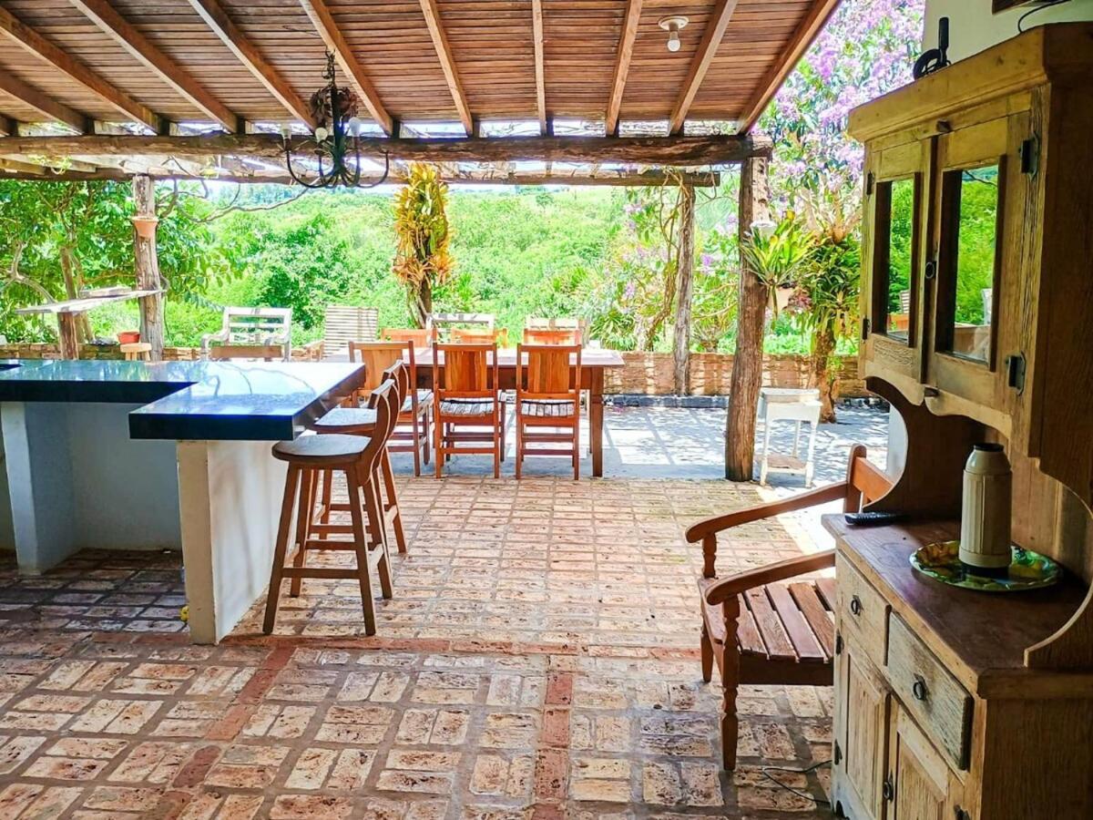 Casa de férias Chacara Da Pedra - Aconchego Na Natureza Olímpia